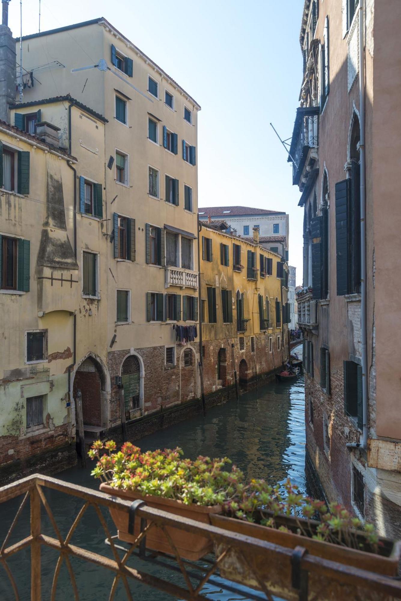 Tre Sestieri Terrace - Canal View 2024 Venice Ngoại thất bức ảnh