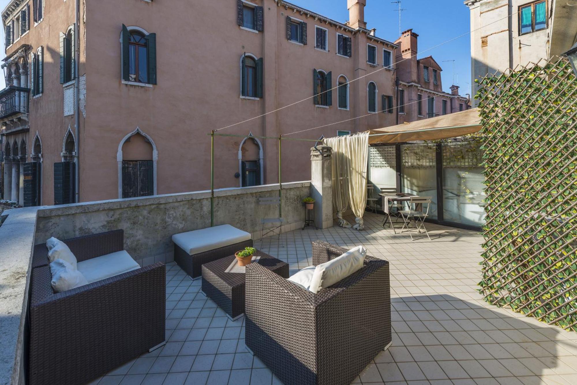 Tre Sestieri Terrace - Canal View 2024 Venice Ngoại thất bức ảnh