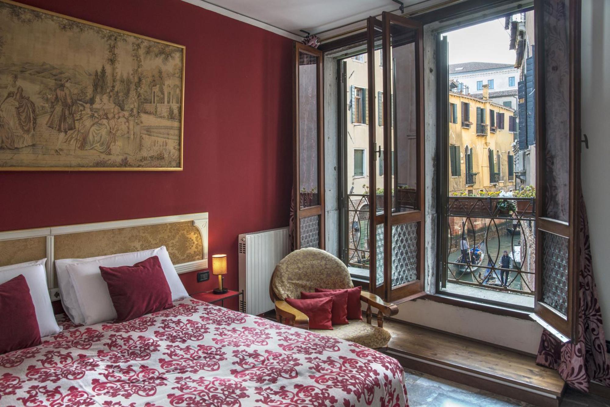 Tre Sestieri Terrace - Canal View 2024 Venice Phòng bức ảnh